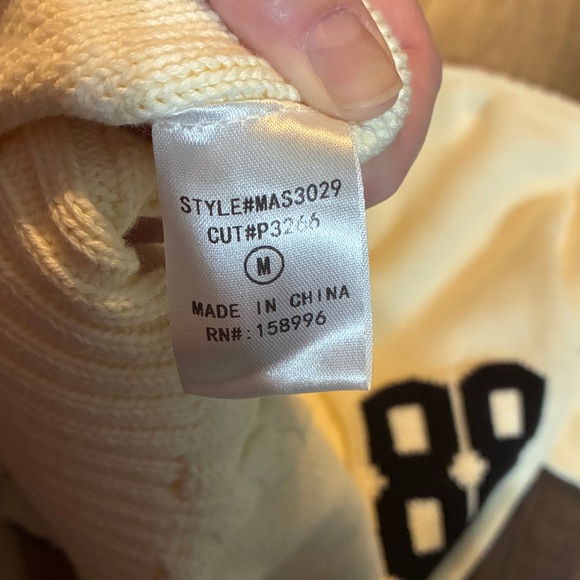 Cream Sweater with Black Number 88 - Picture 6 of 7